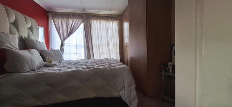 3 Bedroom Property for Sale in Terenure Gauteng