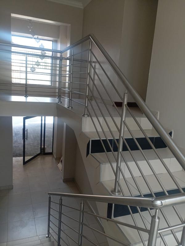 7 Bedroom Property for Sale in Midstream Estate Gauteng