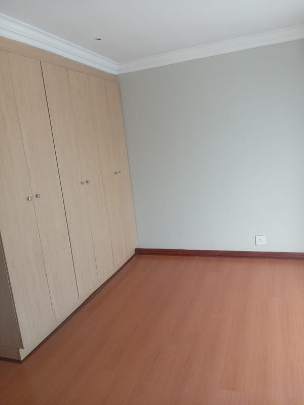 7 Bedroom Property for Sale in Midstream Estate Gauteng