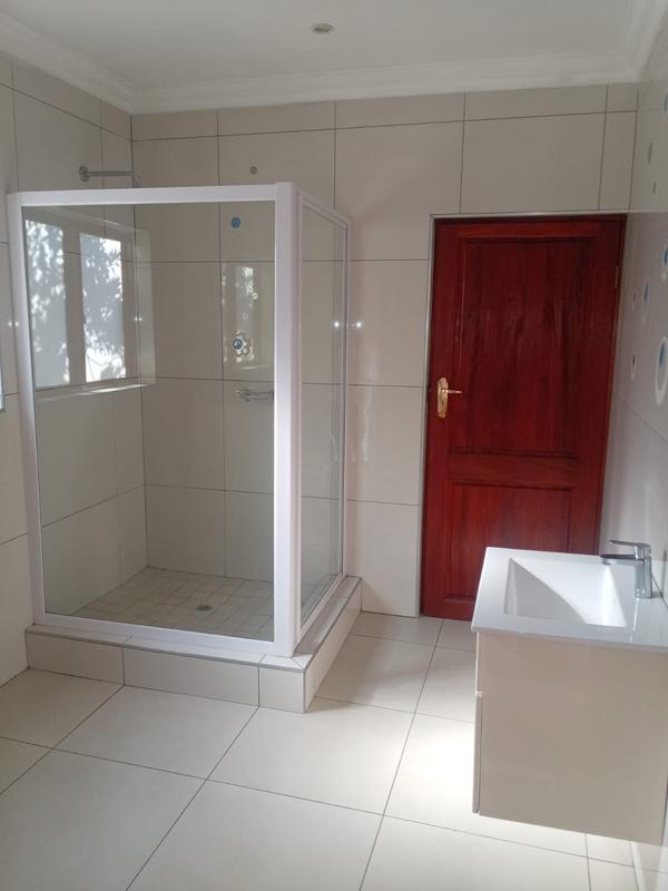 7 Bedroom Property for Sale in Midstream Estate Gauteng