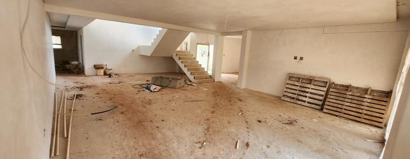 5 Bedroom Property for Sale in Serengeti Lifestyle Estate Gauteng