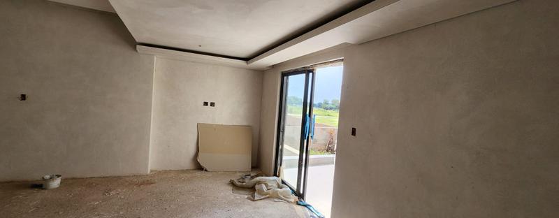 5 Bedroom Property for Sale in Serengeti Lifestyle Estate Gauteng