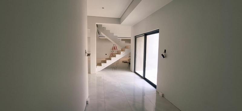 5 Bedroom Property for Sale in Serengeti Lifestyle Estate Gauteng