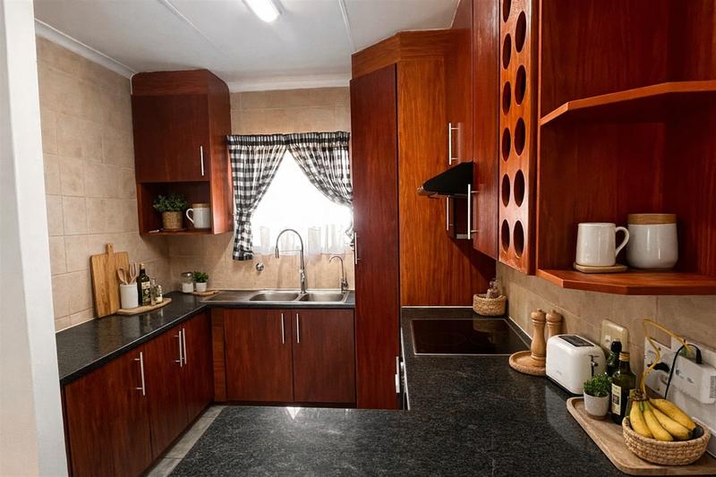 2 Bedroom Property for Sale in Bedfordview Gauteng