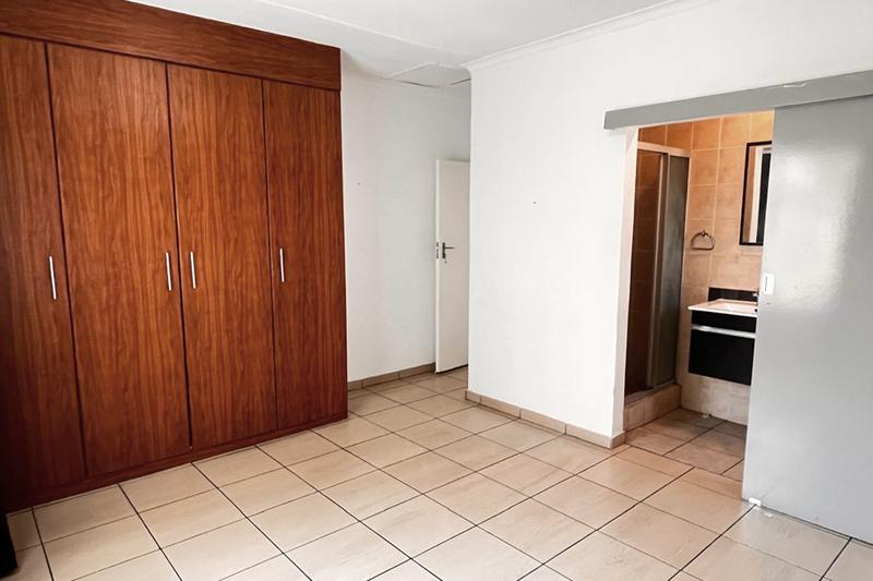 2 Bedroom Property for Sale in Bedfordview Gauteng