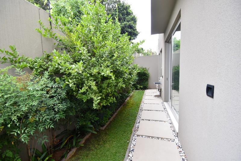 4 Bedroom Property for Sale in Morningside Gauteng