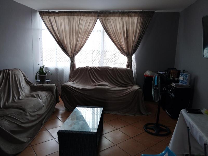 2 Bedroom Property for Sale in Proclamation Hill Gauteng