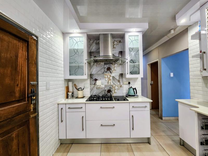 To Let 3 Bedroom Property for Rent in The Orchards Gauteng