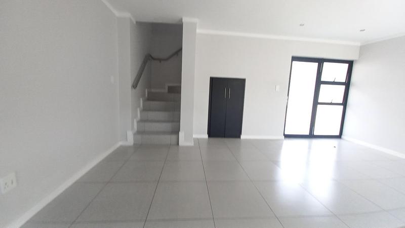 2 Bedroom Property for Sale in Equestria Gauteng