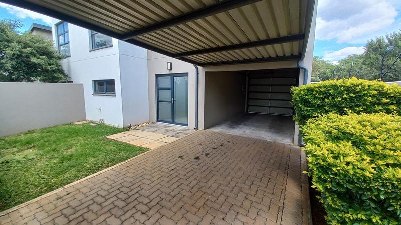 2 Bedroom Property for Sale in Equestria Gauteng
