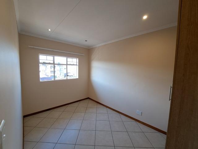 To Let 2 Bedroom Property for Rent in Stone Ridge Gauteng