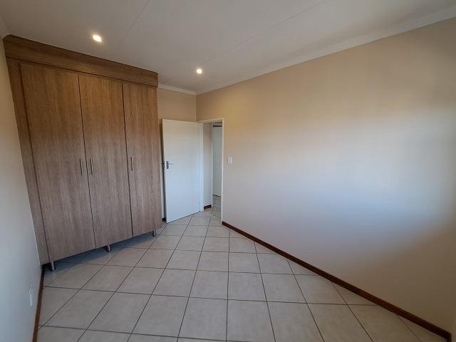 To Let 2 Bedroom Property for Rent in Stone Ridge Gauteng