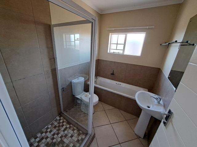 To Let 2 Bedroom Property for Rent in Stone Ridge Gauteng