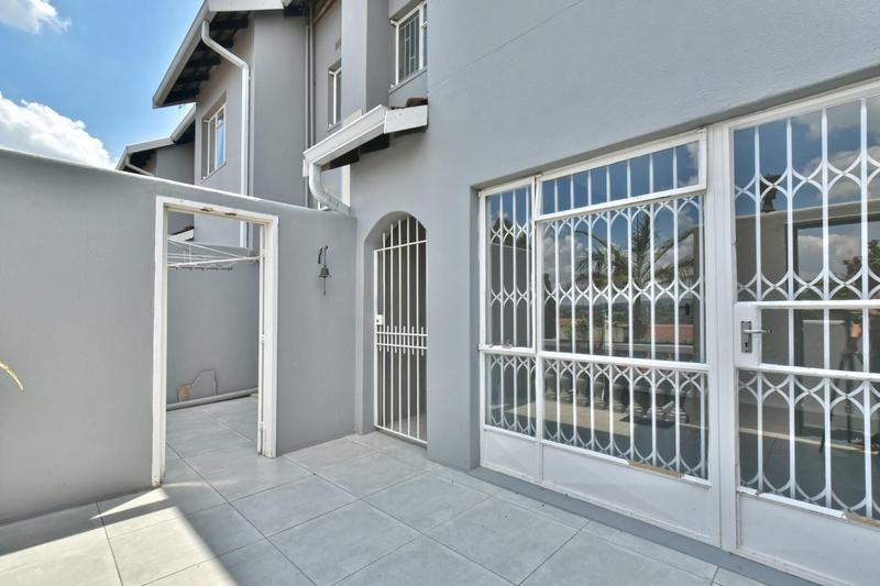 4 Bedroom Property for Sale in Randpark Ridge Gauteng