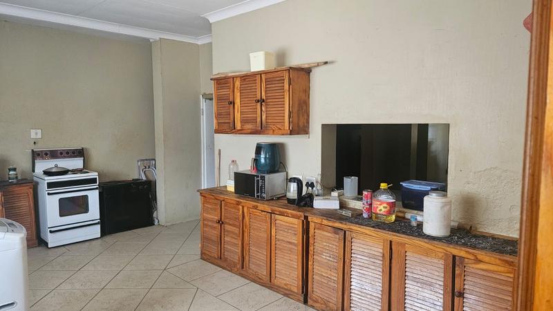 4 Bedroom Property for Sale in Lusthof Gauteng