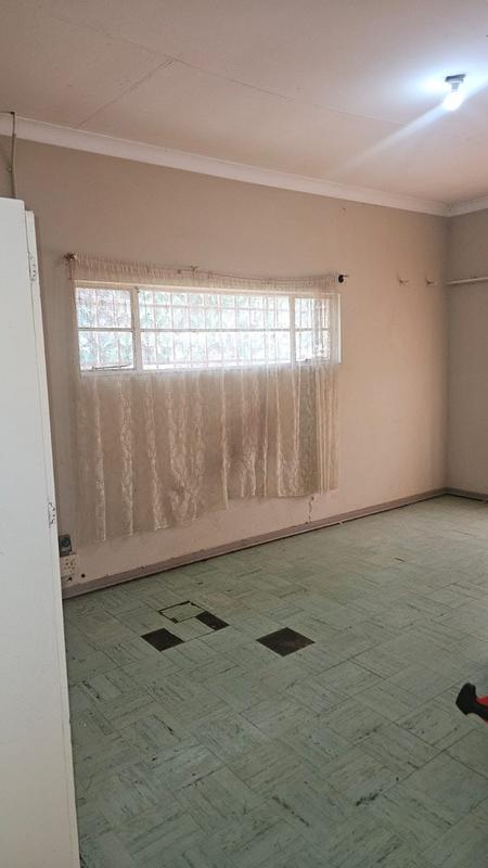 4 Bedroom Property for Sale in Lusthof Gauteng