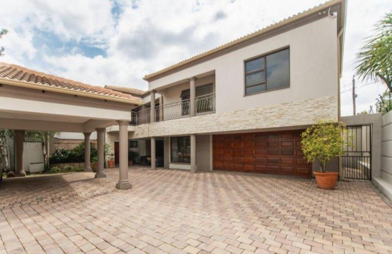 5 Bedroom Property for Sale in Dowerglen Gauteng