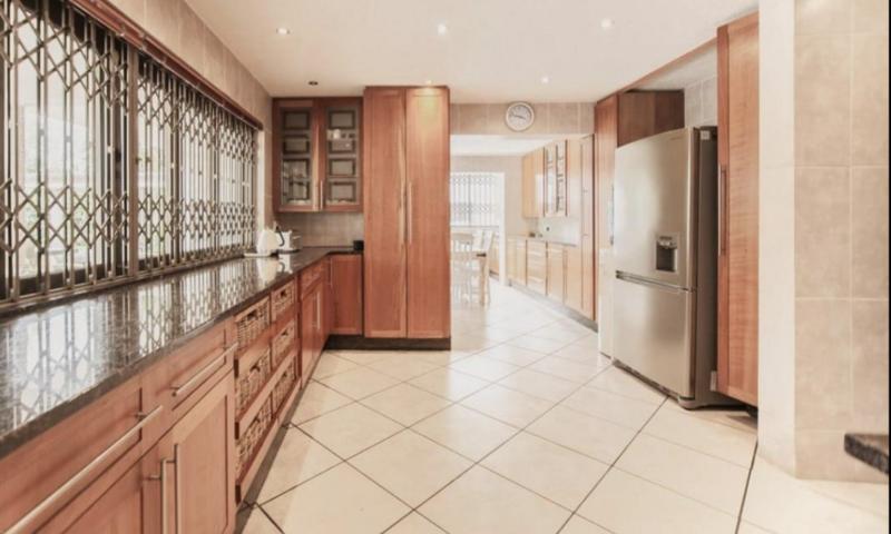 5 Bedroom Property for Sale in Dowerglen Gauteng