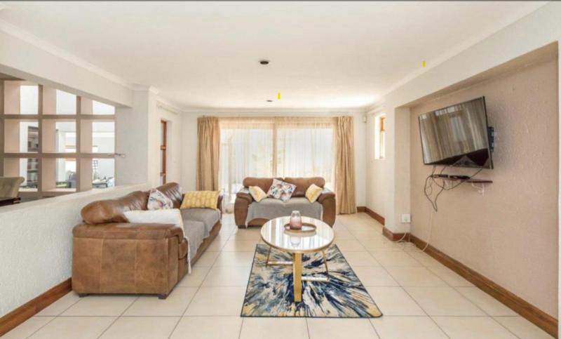 5 Bedroom Property for Sale in Dowerglen Gauteng