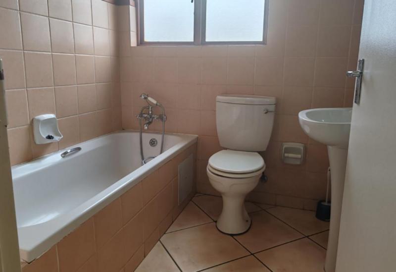 2 Bedroom Property for Sale in Dowerglen Gauteng