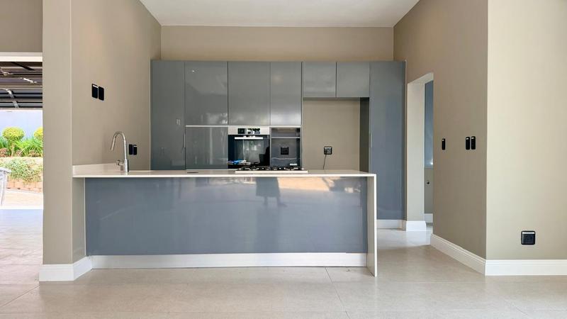 To Let 3 Bedroom Property for Rent in Bryanston West Gauteng