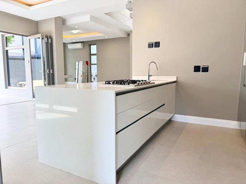 To Let 3 Bedroom Property for Rent in Bryanston West Gauteng