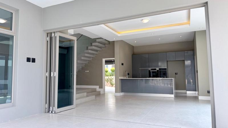 To Let 3 Bedroom Property for Rent in Bryanston West Gauteng