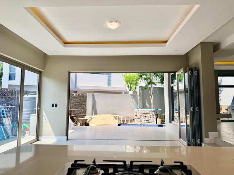 To Let 3 Bedroom Property for Rent in Bryanston West Gauteng