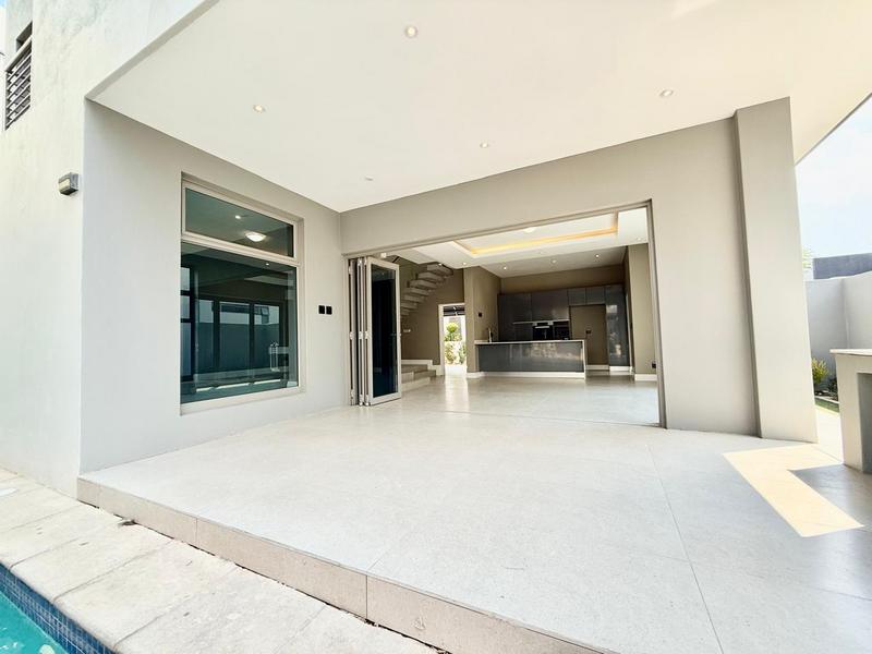 To Let 3 Bedroom Property for Rent in Bryanston West Gauteng