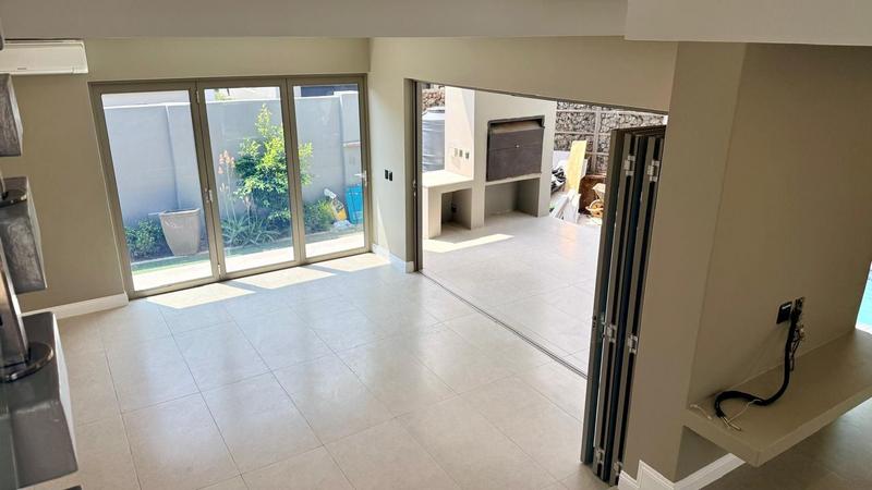 To Let 3 Bedroom Property for Rent in Bryanston West Gauteng