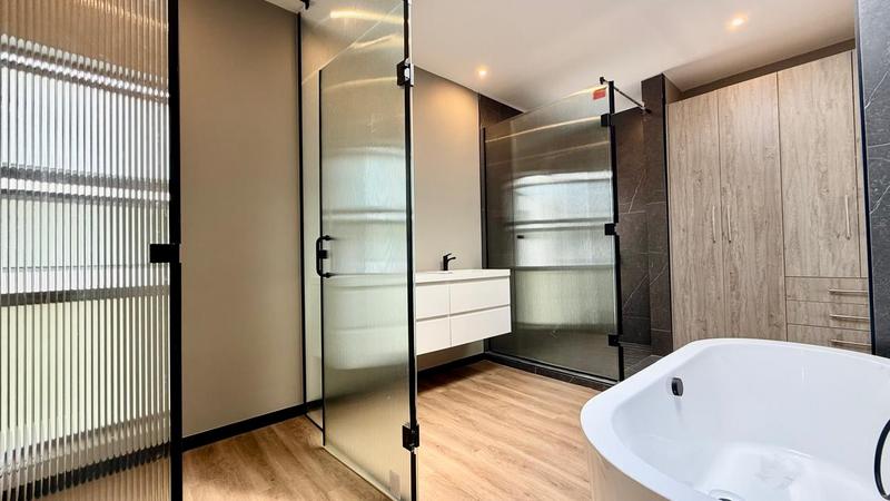 To Let 3 Bedroom Property for Rent in Bryanston West Gauteng