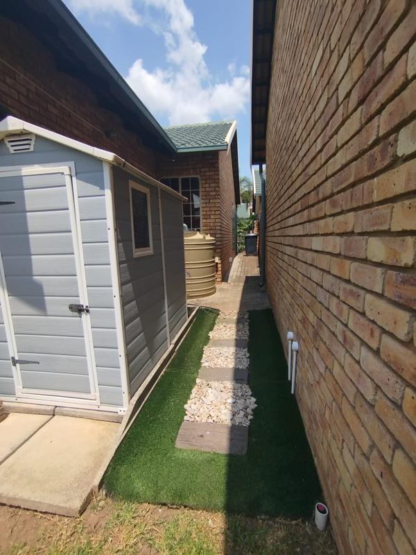 3 Bedroom Property for Sale in Amberfield Heights Gauteng