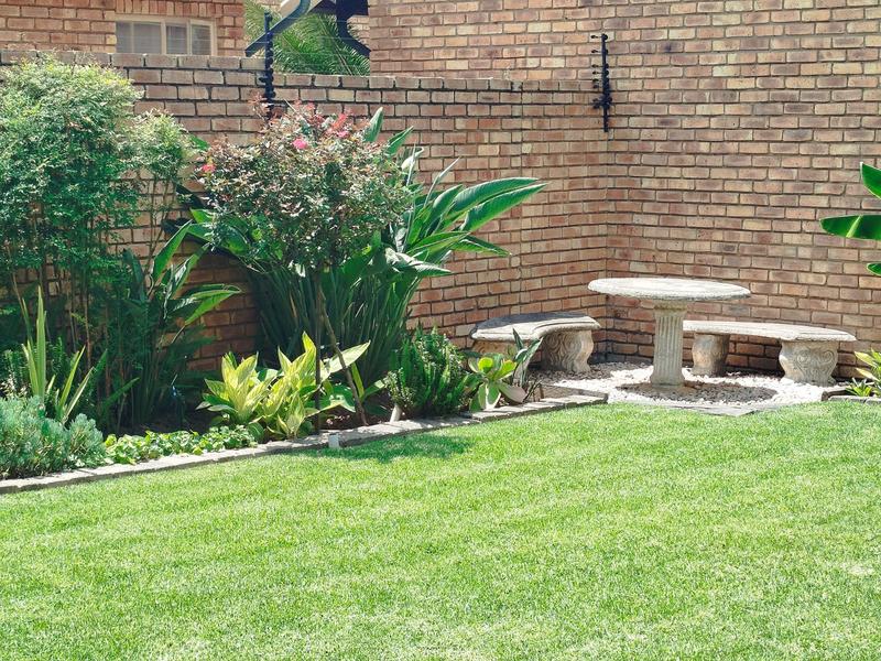 3 Bedroom Property for Sale in Amberfield Heights Gauteng