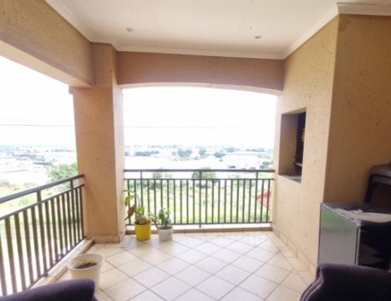 2 Bedroom Property for Sale in Sunnyrock Gauteng