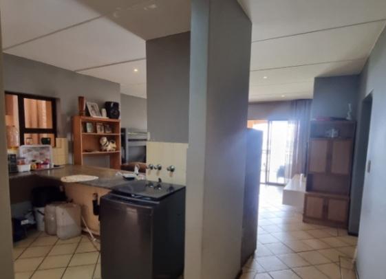 2 Bedroom Property for Sale in Sunnyrock Gauteng