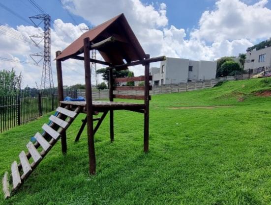 2 Bedroom Property for Sale in Sunnyrock Gauteng