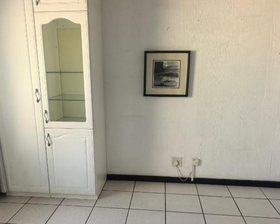 2 Bedroom Property for Sale in Sunnyrock Gauteng