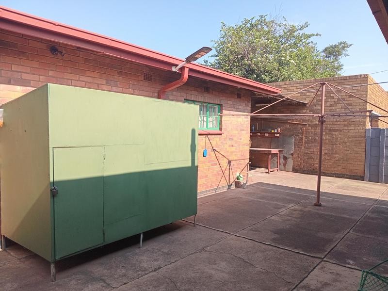 3 Bedroom Property for Sale in Vanderbijlpark CW 4 Gauteng