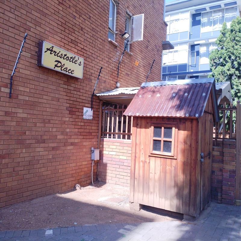To Let 2 Bedroom Property for Rent in Sunnyside Gauteng