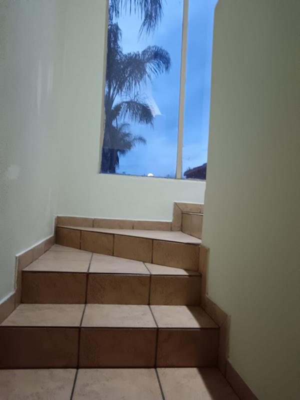 To Let 3 Bedroom Property for Rent in Eldoraigne Gauteng