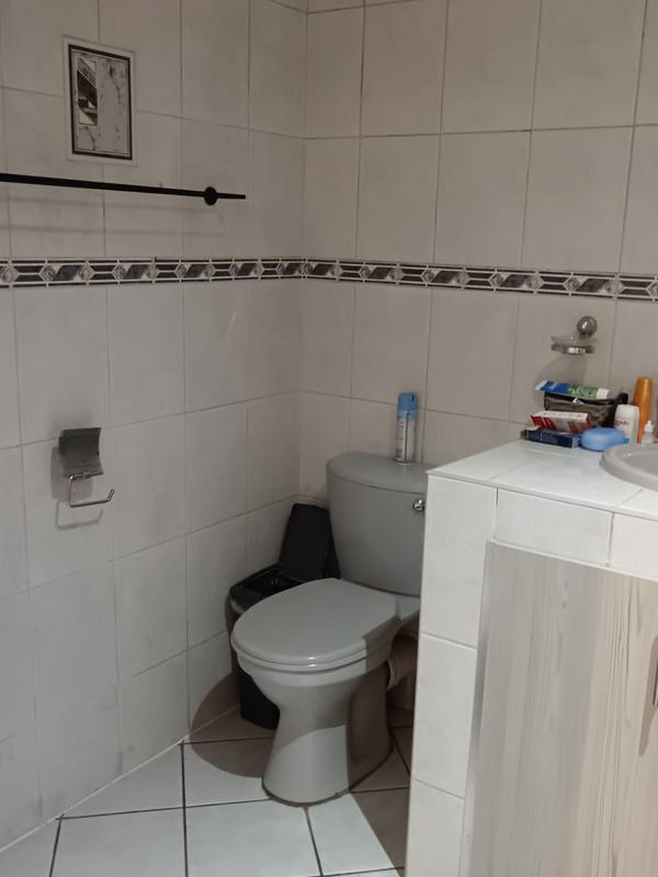 To Let 3 Bedroom Property for Rent in Eldoraigne Gauteng