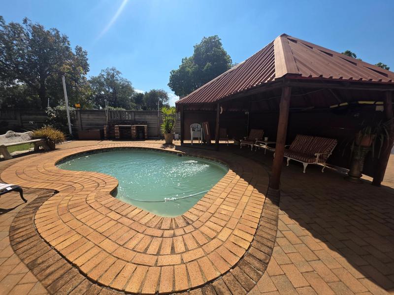 4 Bedroom Property for Sale in Parkrand Gauteng