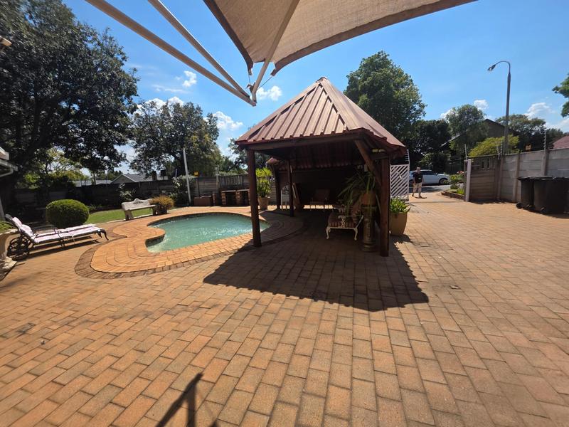4 Bedroom Property for Sale in Parkrand Gauteng