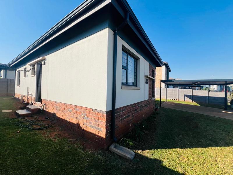 3 Bedroom Property for Sale in Lotus Gardens Gauteng