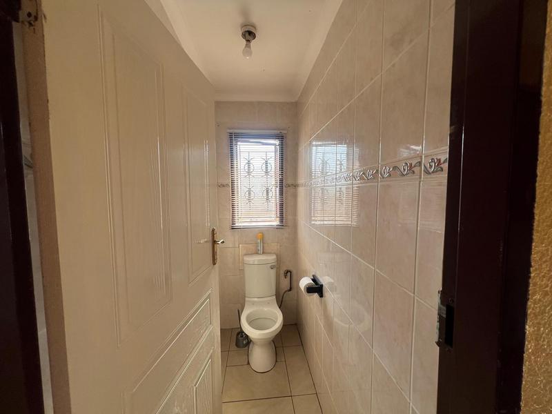 3 Bedroom Property for Sale in Mabopane Gauteng