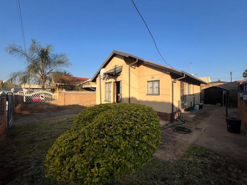 3 Bedroom Property for Sale in Morula View Gauteng