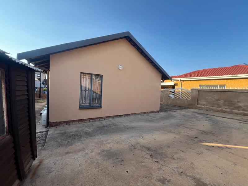 3 Bedroom Property for Sale in Morula View Gauteng
