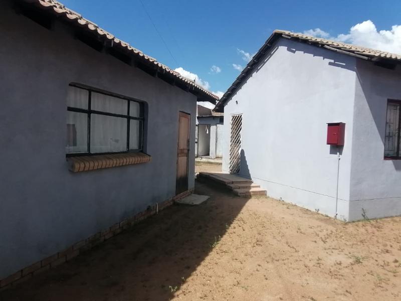 2 Bedroom Property for Sale in Soshanguve GG Gauteng