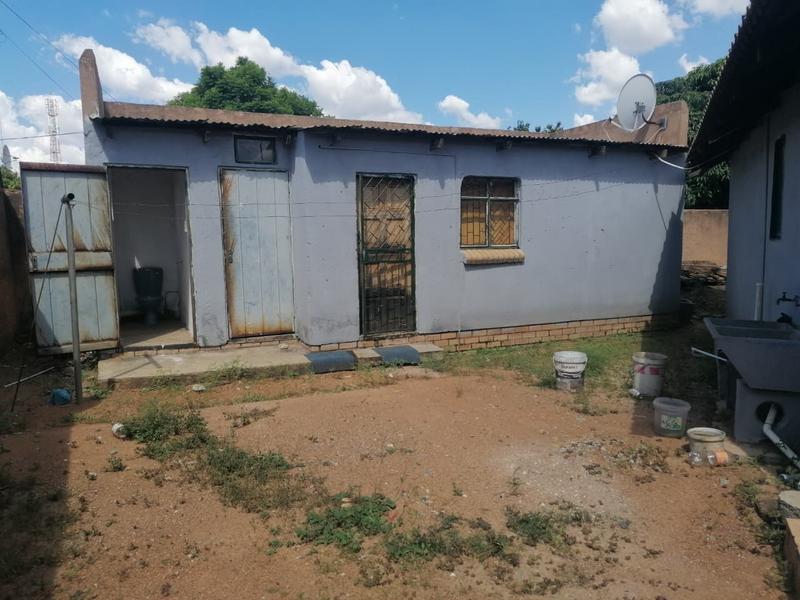 2 Bedroom Property for Sale in Soshanguve GG Gauteng