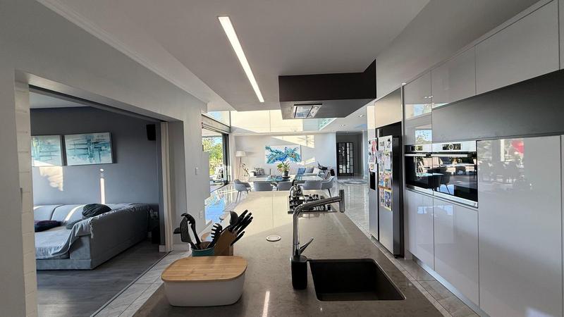 4 Bedroom Property for Sale in Copperleaf Estate Gauteng